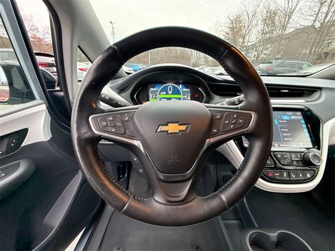Used 2017 Chevrolet Bolt LT image 11