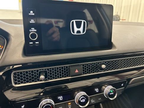 Certified 2023 Honda Civic Touring image 21