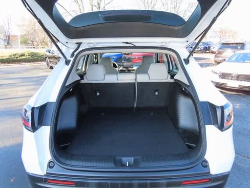 Certified 2023 Honda HR-V LX image 11