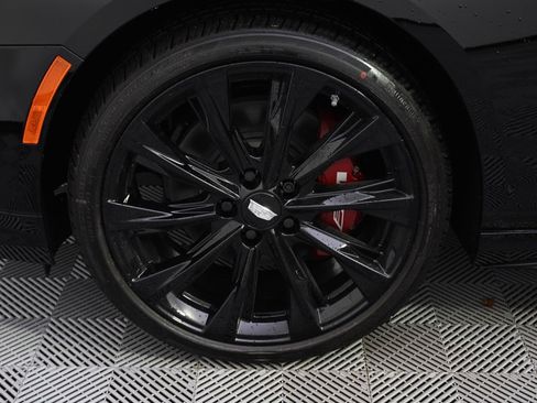 New 2026 Cadillac CT4 V w/ LPO, ONYX Package image 20