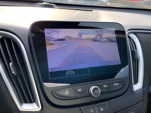 Used 2023 Chevrolet Malibu LT image 11