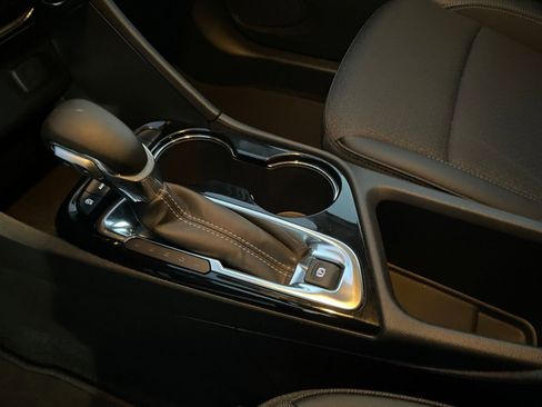 Used 2025 Buick Encore GX Preferred image 39