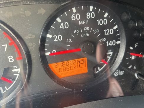 Used 2012 Nissan Xterra S image 10