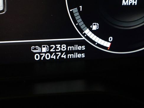 Used 2024 Mitsubishi Outlander SE image 42