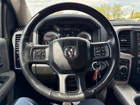 Used 2019 RAM 1500 Big Horn AWD/4WD image 16