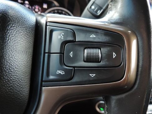Certified 2019 Chevrolet Silverado 1500 High Country w/ Technology Package AWD/4WD image 33