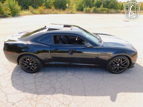 Used 2011 Chevrolet Camaro SS w/ RS Package image 28