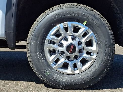 New 2026 GMC Sierra 2500 Pro w/ Convenience Package AWD/4WD image 5