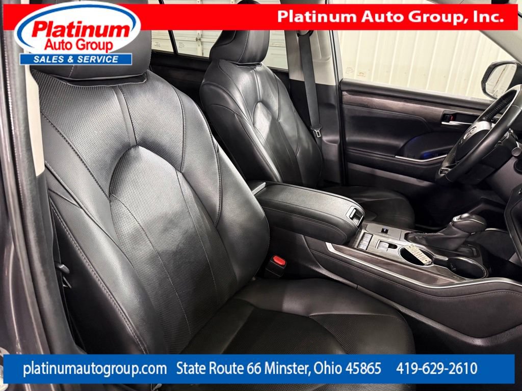 Used 2020 Toyota Highlander Limited FWD image 42