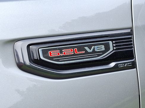 Used 2023 GMC Sierra 1500 AT4 w/ AT4 Premium Package AWD/4WD image 30