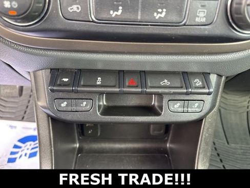 Used 2018 Chevrolet Colorado Z71 image 23