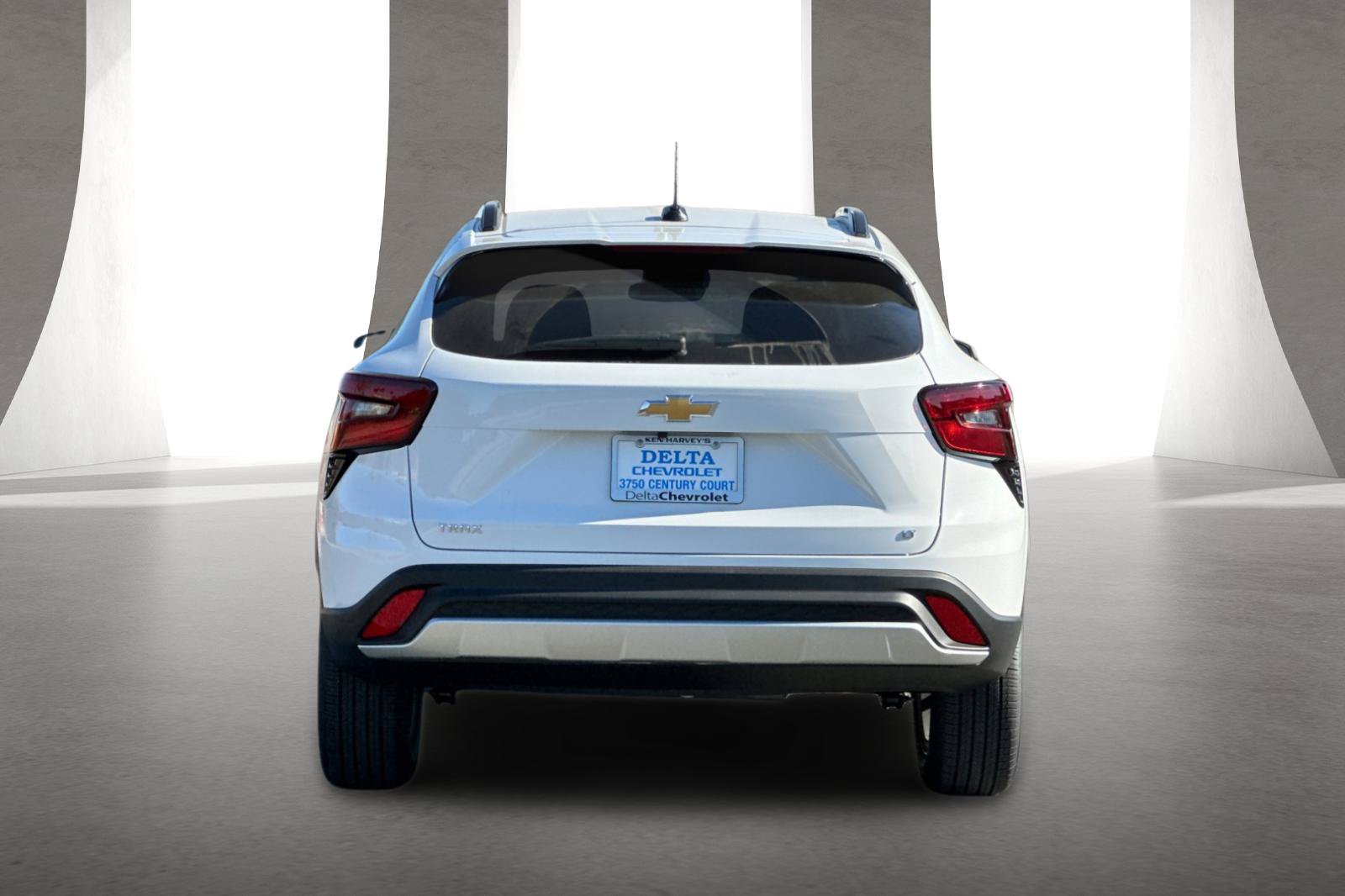 New 2026 Chevrolet Trax LT FWD image 5
