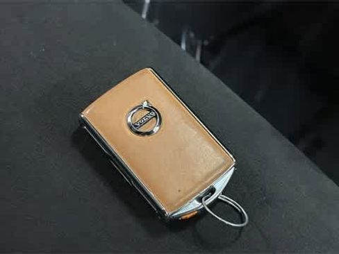 Used 2023 Volvo XC40 Recharge Ultimate w/ Protection Package Premier image 88