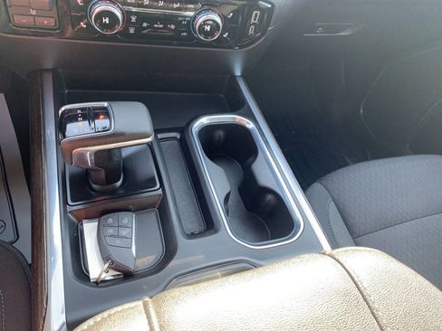 Used 2025 GMC Sierra 1500 Elevation w/ Preferred Package image 22