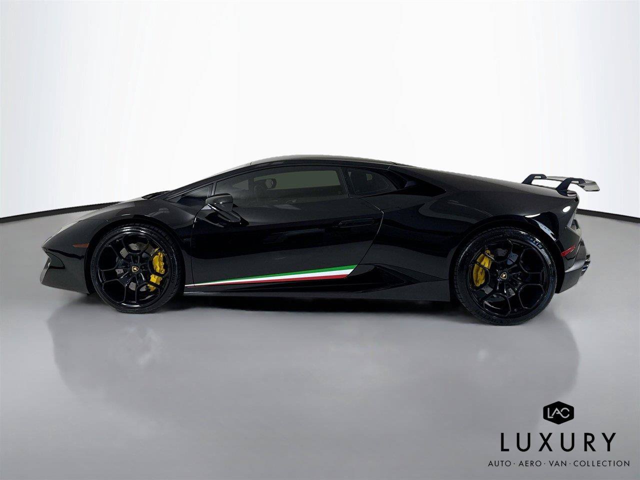 Used 2018 Lamborghini Huracan LP 580-2 RWD image 8
