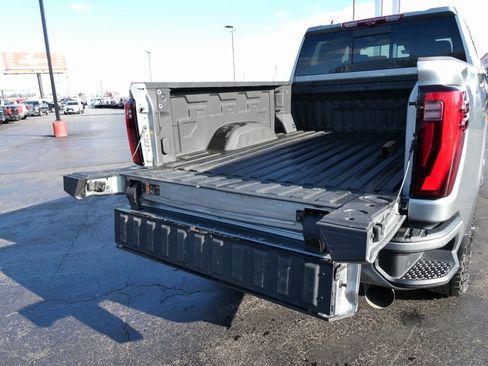 Certified 2024 GMC Sierra 2500 Denali w/ Technology Package image 8