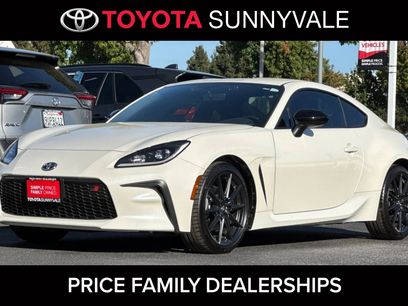 New 2025 Toyota GR86 Premium
