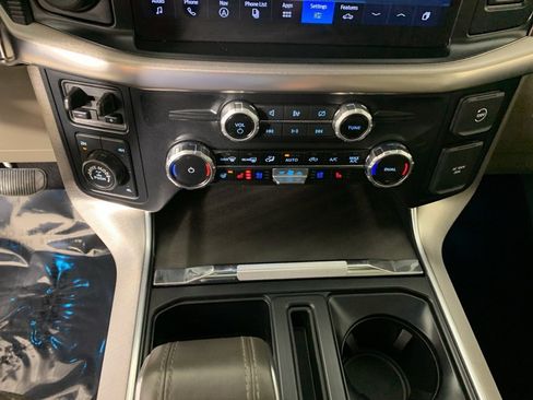 Used 2024 Ford F150 Platinum w/ Equipment Group 703A Plus image 26