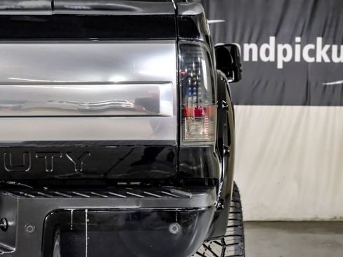 Used 2016 Ford F250 Platinum w/ FX4 Off-Road Package image 42