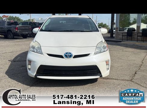 Used 2012 Toyota Prius Two FWD image 3
