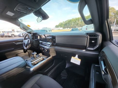 Certified 2023 Chevrolet Silverado 1500 RST image 31