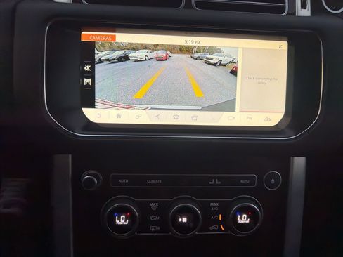 Used 2017 Land Rover Range Rover Supercharged image 11