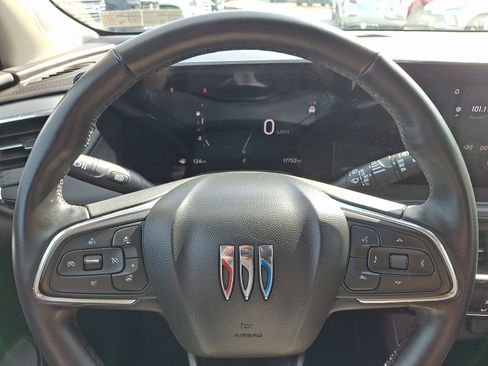 Used 2025 Buick Encore GX Sport Touring w/ Advanced Technology Package AWD/4WD image 18