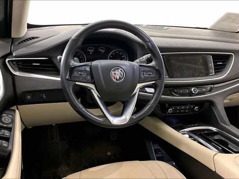 Used 2023 Buick Enclave Essence w/ Experience Buick Package FWD image 3