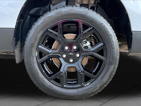 Used 2025 Ford Maverick XLT w/ Black Appearance Package AWD/4WD image 11