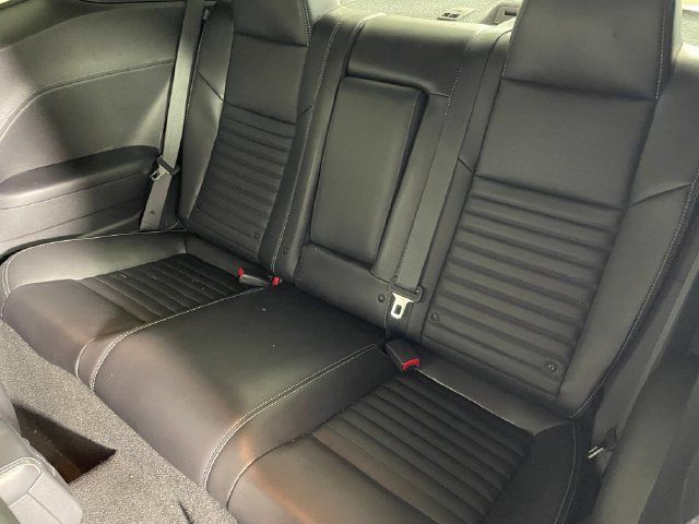 Used 2014 Dodge Challenger R/T Plus RWD image 10