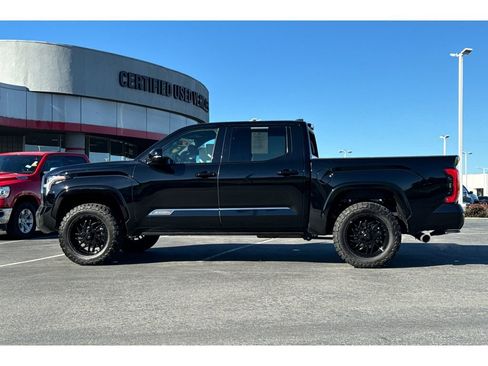 Used 2025 Toyota Tundra Platinum image 7