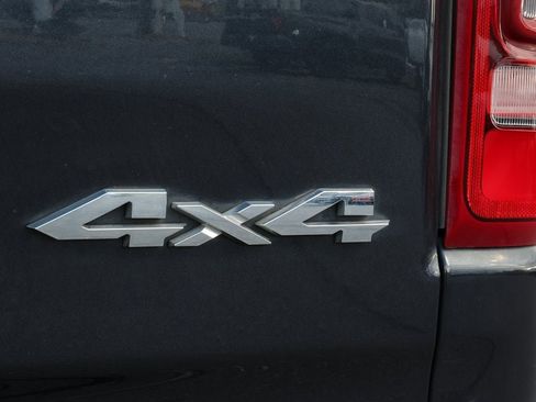 Used 2021 RAM 1500 Big Horn image 13