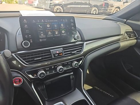Used 2022 Honda Accord Sport image 19