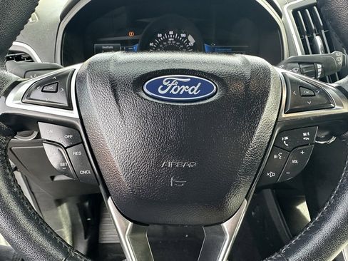 Used 2024 Ford Edge SEL image 20