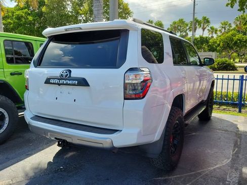 Used 2022 Toyota 4Runner TRD Off-Road Premium w/ Moonroof Package AWD/4WD image 3