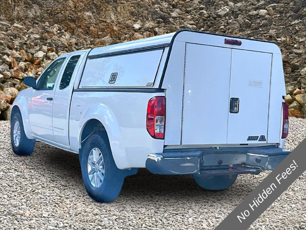 Used 2016 Nissan Frontier SV AWD/4WD image 10