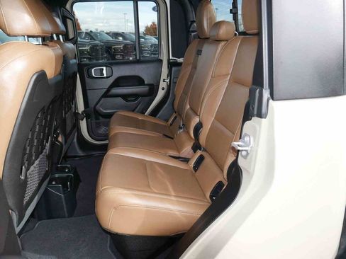 Certified 2020 Jeep Gladiator Rubicon image 17