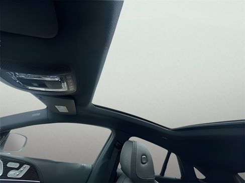 New 2025 Mercedes-Benz GLE 53 AMG 4MATIC Coupe image 22