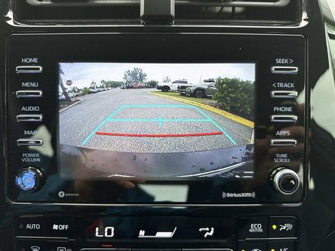 Used 2022 Toyota Prius image 30