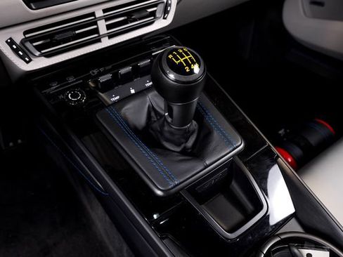 Used 2022 Porsche 911 GT3 RWD image 46