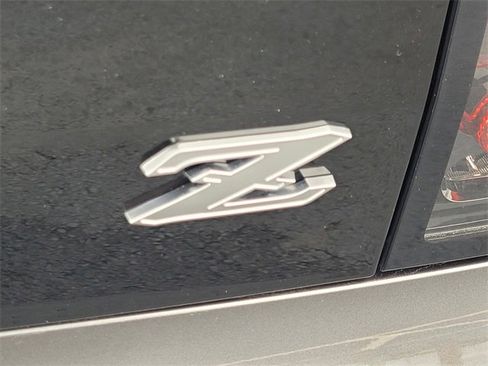 Certified 2024 Nissan Z Performance w/ Floor Mat Package image 10