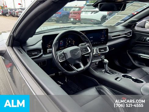 Used 2025 Ford Mustang Premium RWD image 15