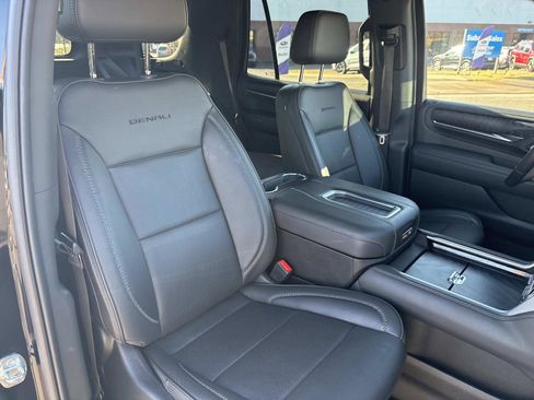 Used 2022 GMC Yukon Denali w/ Max Trailering Package image 38