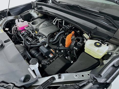 New 2026 Toyota Grand Highlander AWD Hybrid image 19