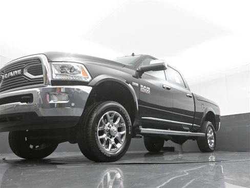 Used 2016 RAM 2500 Limited AWD/4WD image 29