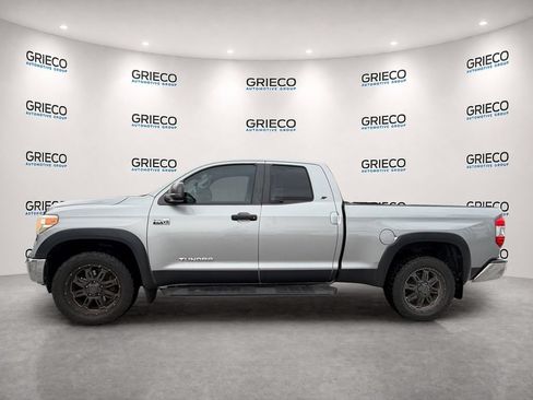 Used 2015 Toyota Tundra SR5 RWD image 4
