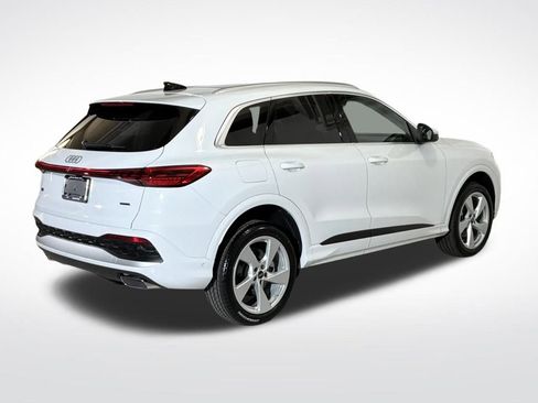 New 2025 Audi Q5 2.0T Premium Plus image 8