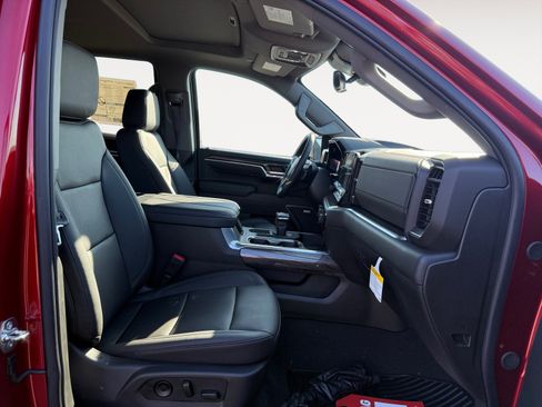 New 2026 Chevrolet Silverado 1500 LTZ w/ Technology Package image 19