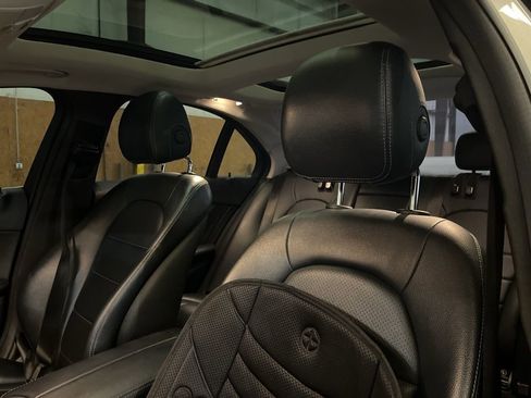 Used 2015 Mercedes-Benz C 300 4MATIC Sedan image 24