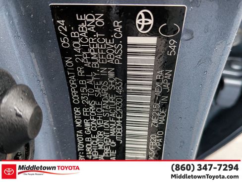 Used 2024 Toyota Corolla LE image 38